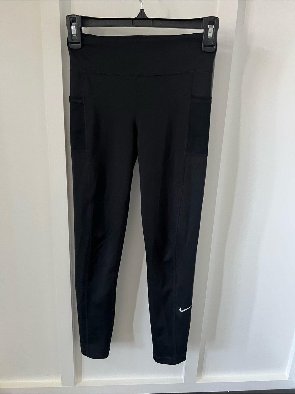 Nike Black High-Rise Pocket Leggings with Swoosh